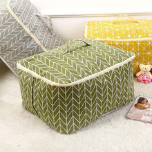 Load image into Gallery viewer, Plus Size Clothing Quilt Storage Bag Dustproof Organize Box