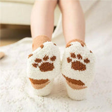 Load image into Gallery viewer, Cat Paw Indoor Socks