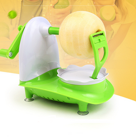 Handy fruit peeler