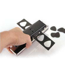 Load image into Gallery viewer, Aluminium Alloy Guitar Pick Punch Plectrum Punch Cutter