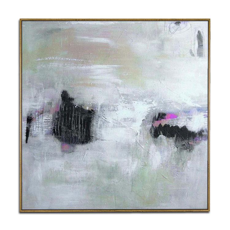 Mountains and rivers under the mist