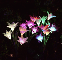 Load image into Gallery viewer, Solar Powered  Lily Flower &amp; butterfly Light