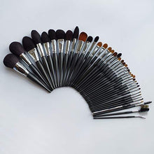 Load image into Gallery viewer, Makeup Brush Set