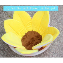 Load image into Gallery viewer, Baby bath petal bathing mat