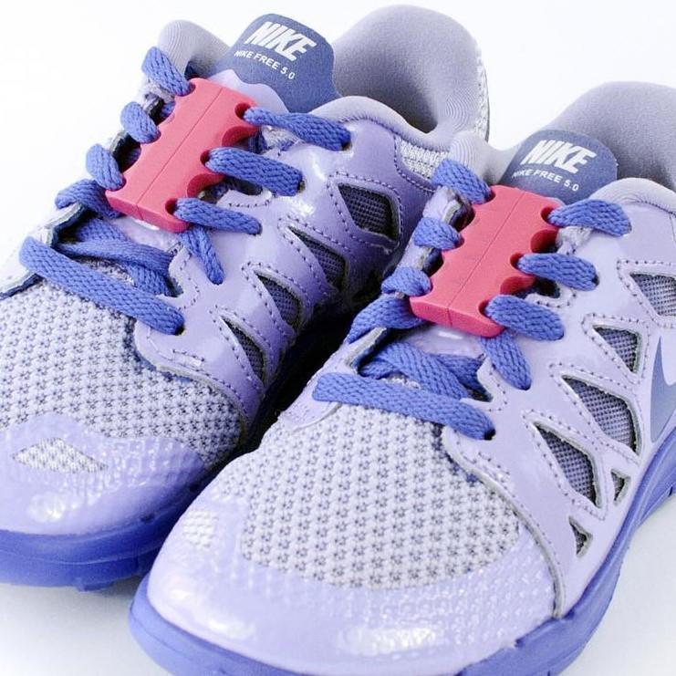 Magnetic Shoelaces Closures
