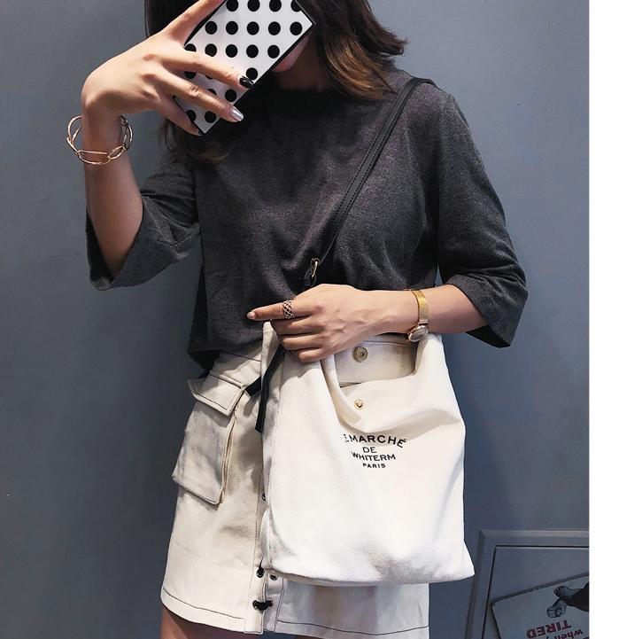 Printed canvas bag