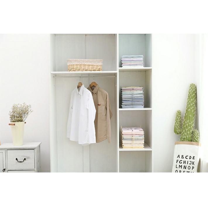 Creative clothing storage folding board