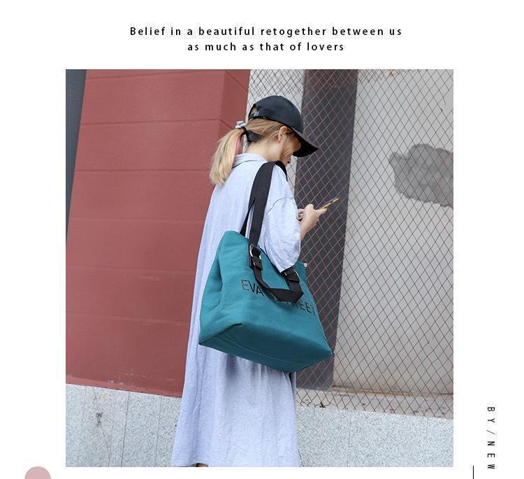 Leisure canvas bag