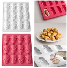 Load image into Gallery viewer, Non Stick 24 Little Pigs in a Blanket Silicone Baking Mold Muffin Cupcakes Kits