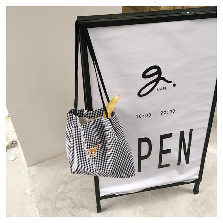 HEART + PLAID TOTE BAG