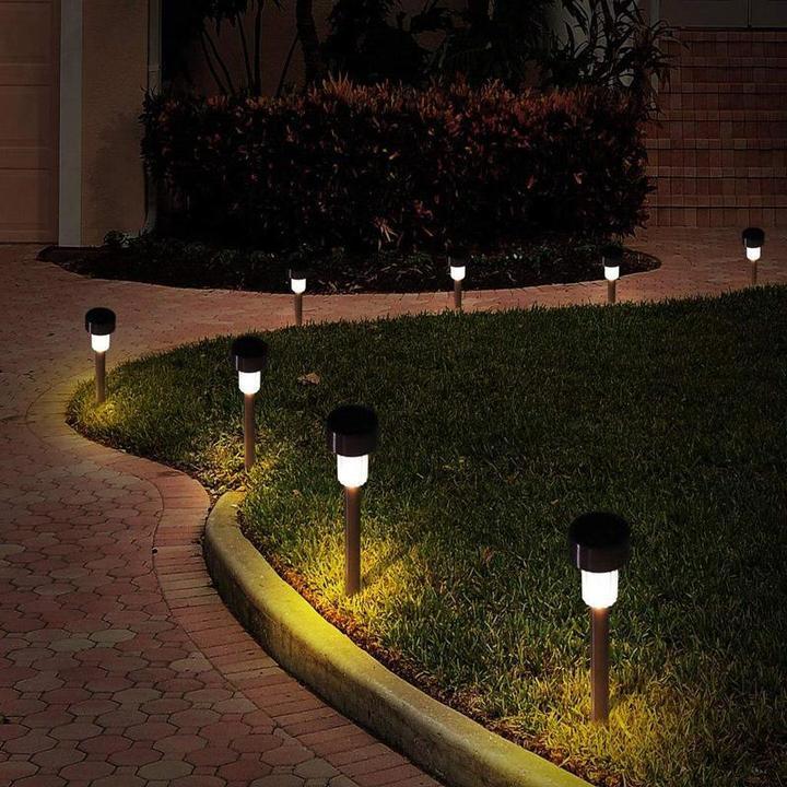 Solar Powered Outdoor Lawn Decorative LED Light