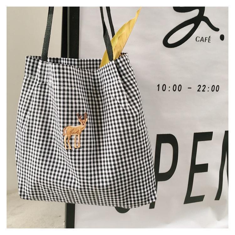HEART + PLAID TOTE BAG