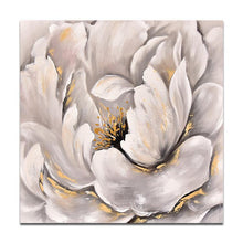 Load image into Gallery viewer, Showy flower