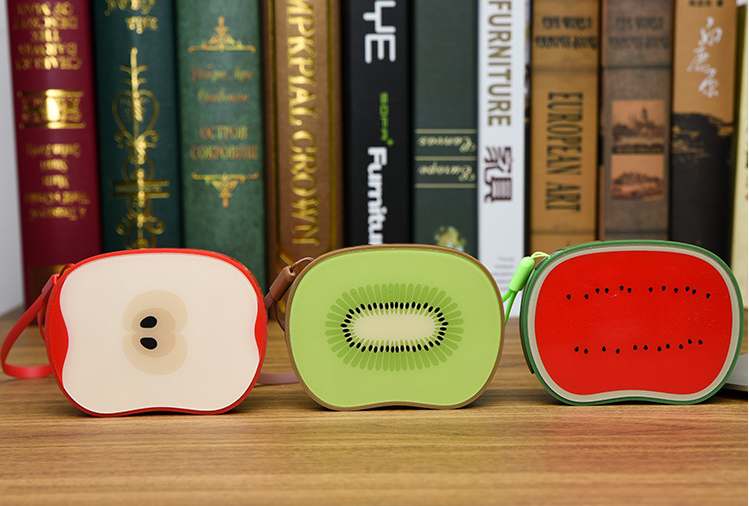 2018 The latest fruit power bank
