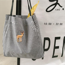 Load image into Gallery viewer, HEART + PLAID TOTE BAG