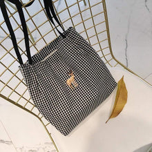 Load image into Gallery viewer, HEART + PLAID TOTE BAG
