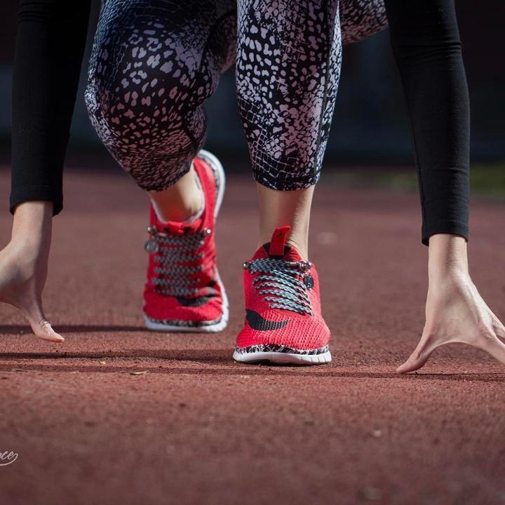 A Pair Of Elastic One Hand No-Tie Shoelaces