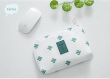 Load image into Gallery viewer, Waterproof travel bag