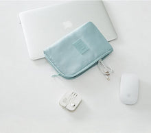 Load image into Gallery viewer, Waterproof travel bag
